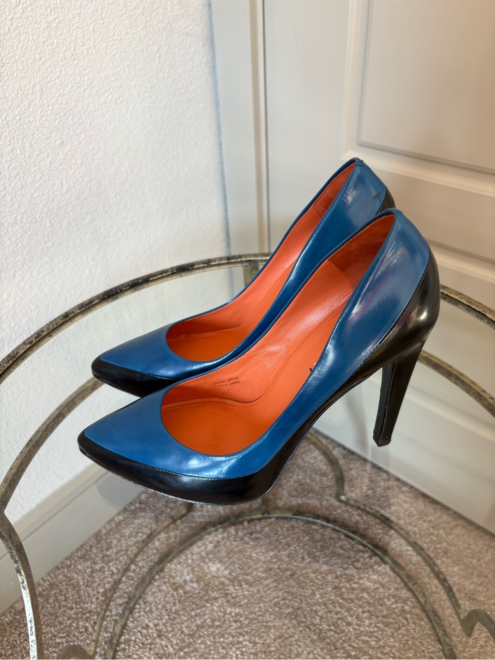 Via Spiga Blue and Black Pointed-Toe High Heels Leather Upper and Lining